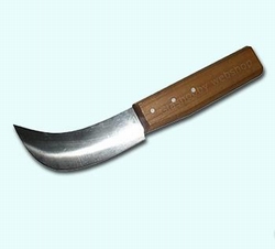 Lead knife, with wooden handle